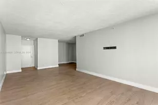 3001 S Ocean Dr, Hollywood, FL 33019 - Photo 7