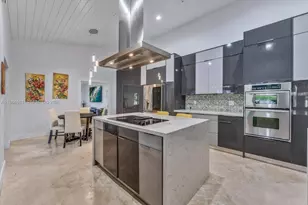 10126 SW 93rd Pl, Miami, FL 33176 - Photo 9