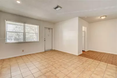 856 SW 10th St #2, Hallandale Beach, FL 33009 - Photo 7
