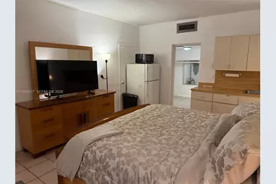 26 W Diplomat Pkwy #2229, Hallandale Beach, FL 33009 - Photo 5