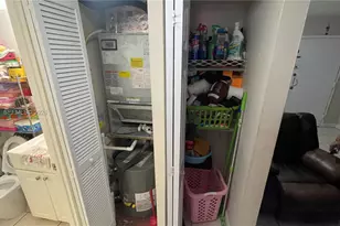 1805 W 56th St, Hialeah, FL 33012 - Photo 11