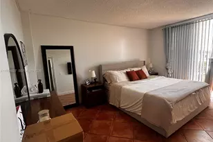 1801 S Treasure Dr, North Bay Village, FL 33141 - Photo 3