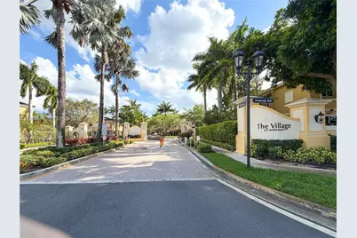 8920 SW 18th St, Miramar, FL 33025 - Photo 39