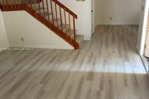 713 NW 99th Cir, Plantation, FL 33324 - Photo 3