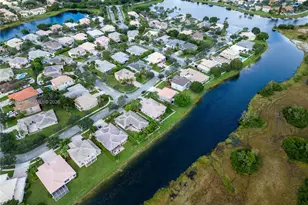 903 NW 167th Ave, Pembroke Pines, FL 33028 - Photo 51