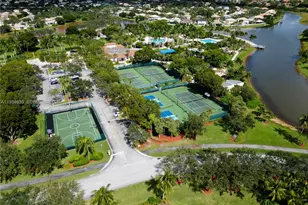 903 NW 167th Ave, Pembroke Pines, FL 33028 - Photo 79