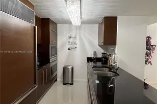 485 Brickell Ave, Miami, FL 33131 - Photo 7