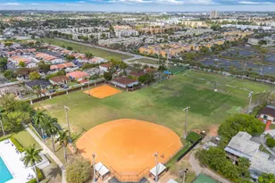 9224 Grand Canal Dr, Miami, FL 33174 - Photo 47