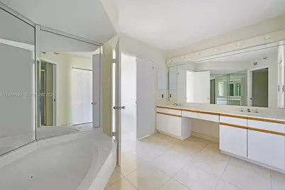 19101 NE 36th Ct #2006, Aventura, FL 33180 - Photo 15