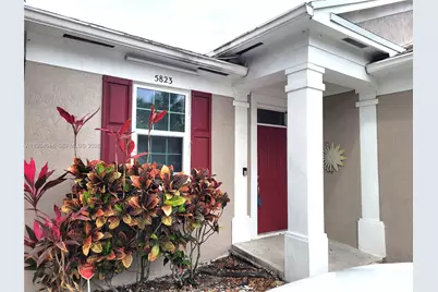 5823 Plum Harbor Cir, Tamarac, FL 33321 - Photo 23