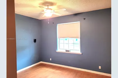 5823 Plum Harbor Cir, Tamarac, FL 33321 - Photo 19