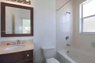 10022 NW 7th St, Miami, FL 33172 - Photo 15