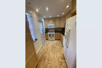 200 NE 14th Ave #419, Hallandale Beach, FL 33009 - Photo 3