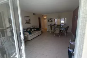 200 NE 14th Ave, Hallandale Beach, FL 33009 - Photo 11