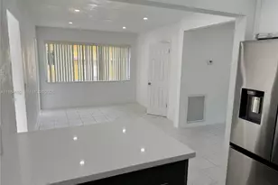 2400 N 57th Way, Hollywood, FL 33021 - Photo 3