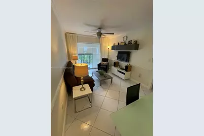 201 178th Dr #313, Sunny Isles Beach, FL 33160 - Photo 5