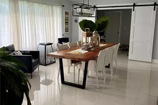 8123 SW 95th Ct, Miami, FL 33173 - Photo 3