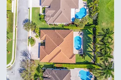 1479 SW 159th Ter, Pembroke Pines, FL 33027 - Photo 75