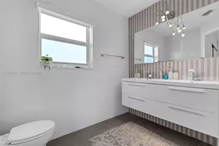 1086 SE 5th Ct, Dania Beach, FL 33004 - Photo 19