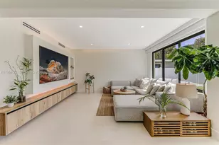 905 Fairway Dr, Miami Beach, FL 33141 - Photo 11