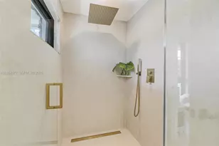 905 Fairway Dr, Miami Beach, FL 33141 - Photo 25