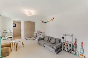 905 Fairway Dr, Miami Beach, FL 33141 - Photo 23