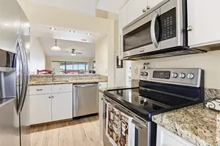 452 Bouchelle Dr, New Smyrna Beach, FL 32169 - Photo 7