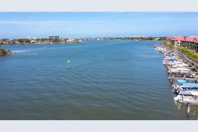 452 Bouchelle Drive #303, New Smyrna Beach, FL 32169 - Photo 31