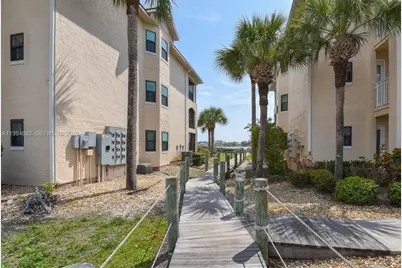 452 Bouchelle Drive #303, New Smyrna Beach, FL 32169 - Photo 23