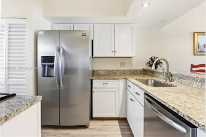 452 Bouchelle Drive #303, New Smyrna Beach, FL 32169 - Photo 5