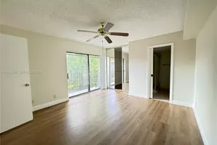 716 NW 98th Way, Plantation, FL 33324 - Photo 9