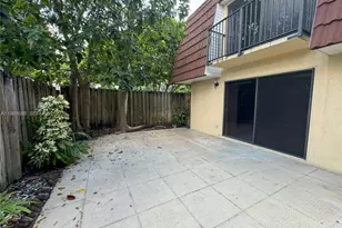 716 NW 98th Way, Plantation, FL 33324 - Photo 11