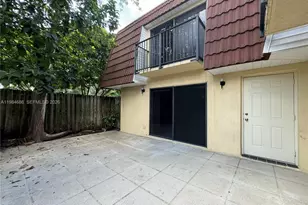 716 NW 98th Way, Plantation, FL 33324 - Photo 11