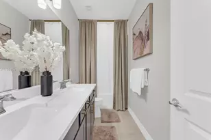 8351 NW 7th Ct, Plantation, FL 33324 - Photo 9