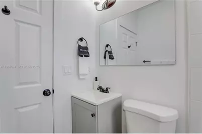 1553 SW 7th St #9, Miami, FL 33135 - Photo 5