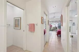 15201 S Wilshire Cir S, Pembroke Pines, FL 33027 - Photo 37