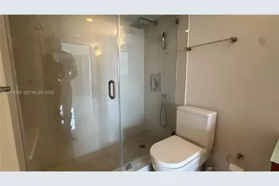 2333 Brickell Ave #1009, Miami, FL 33129 - Photo 19