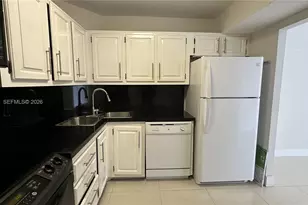 2333 Brickell Ave, Miami, FL 33129 - Photo 13