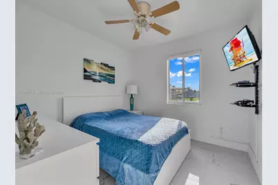 4721 SW 108th Ave, Miami, FL 33165 - Photo 11