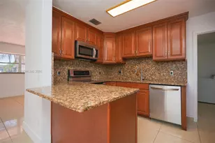 10521 SW 41st Terrace, Miami, FL 33165 - Photo 21
