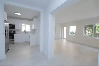 2675 SW 24th Ter, Miami, FL 33145 - Photo 7