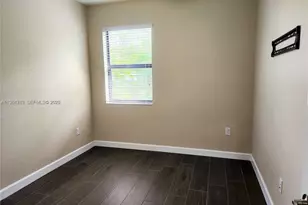 11887 SW 150th Pl, Miami, FL 33196 - Photo 19