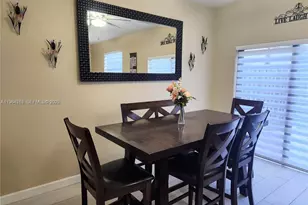 11887 SW 150th Pl, Miami, FL 33196 - Photo 11