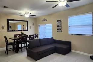 11887 SW 150th Pl, Miami, FL 33196 - Photo 9