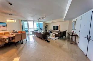 17201 Collins Ave, Sunny Isles Beach, FL 33160 - Photo 5