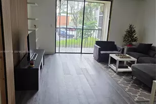 8065 SW 107th Ave, Miami, FL 33173 - Photo 13