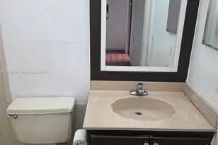 8065 SW 107th Ave, Miami, FL 33173 - Photo 21