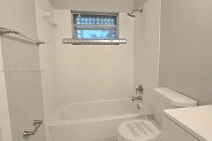 10301 SW 175th St, Miami, FL 33157 - Photo 13