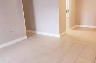 10301 SW 175th St, Miami, FL 33157 - Photo 5