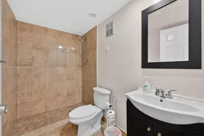 13182 SW 9th Ln, Miami, FL 33184 - Photo 17